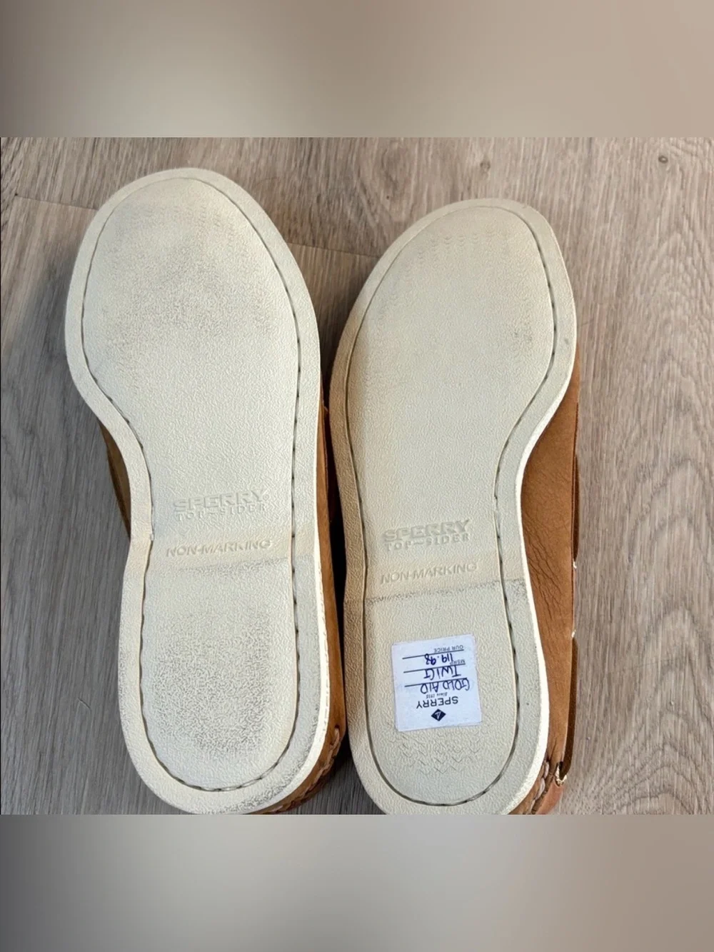 LIKE NEW SPERRY gold cup authentic original boat shoes size 9 men’s soft tan